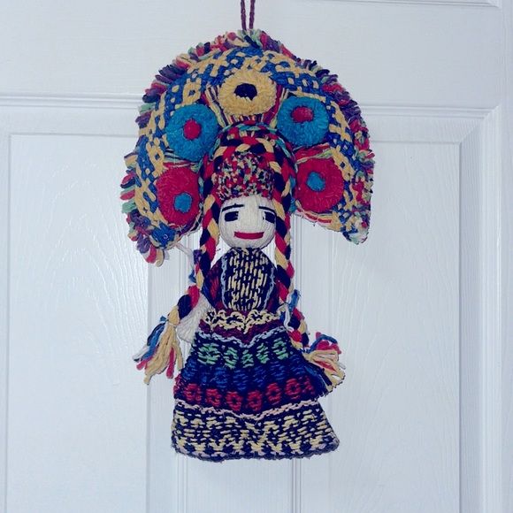 Other - Vintage Mexican Yarn Folk Art